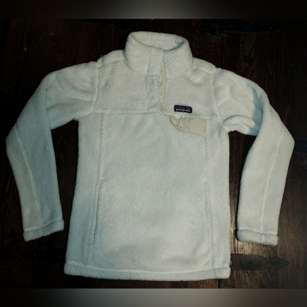 Patagonia Women's Sweater in Cream